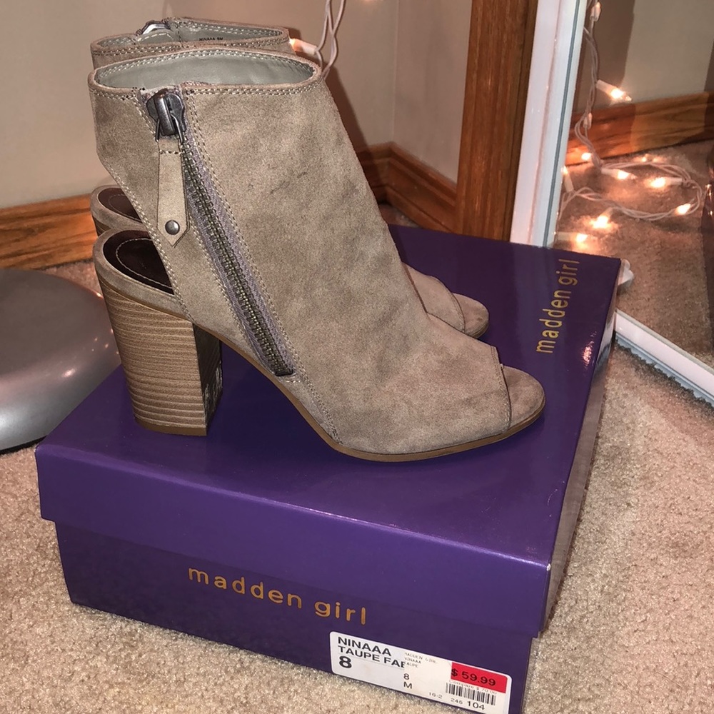 Steve Madden booties